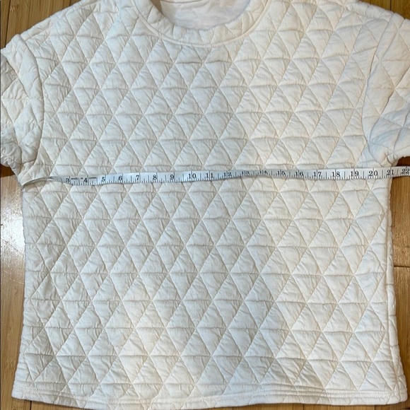 Cozy Cream Quilted Lounge Set - Picture 10 of 12